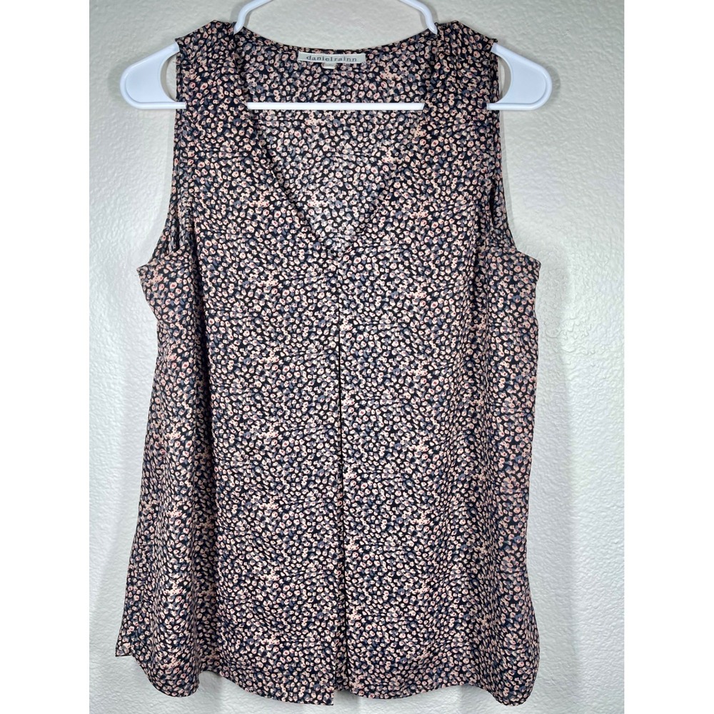 Daniel Rainn Womens Floral V-Neck Sleeveless Blouse Navy Pink  Size M